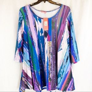 Simply Aster by Firmiana Tunic. SIZE 1X